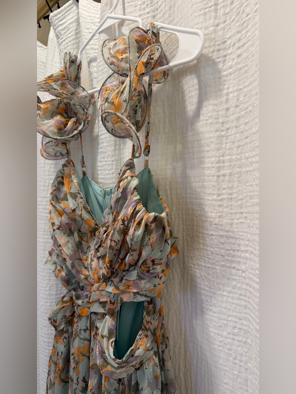 ASTR the Label Fritillaria Maxi Dress Mint Purple Floral Cutout Slit Size L NWT - Picture 6 of 15